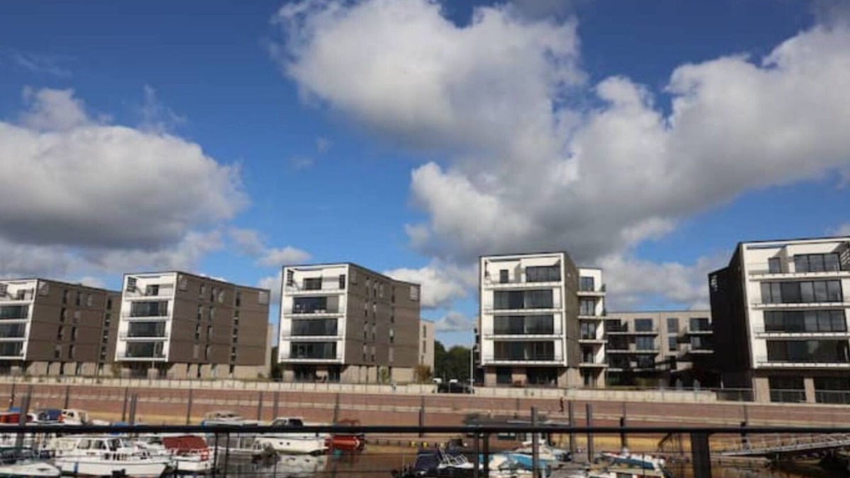 Celle Apartment | Allerinsel - Apartment at the Celle marina