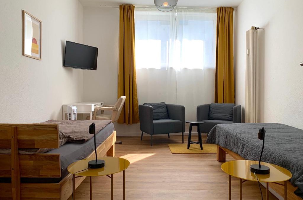 Brueck Apartment | Alles komplett - 2 Schlafzimmer, große Küche, Bad