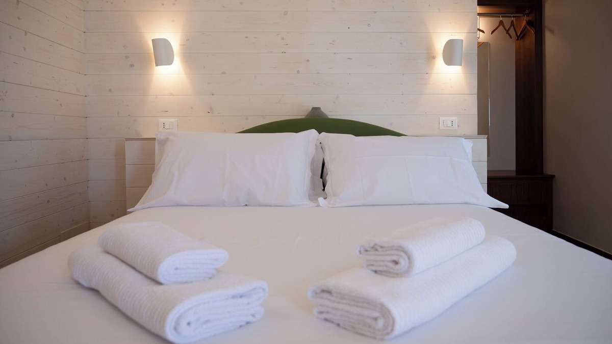 Terracina Bed & Breakfast | Alley Effe|Essentia: Corner of paradise in the heart of the historic center sea view