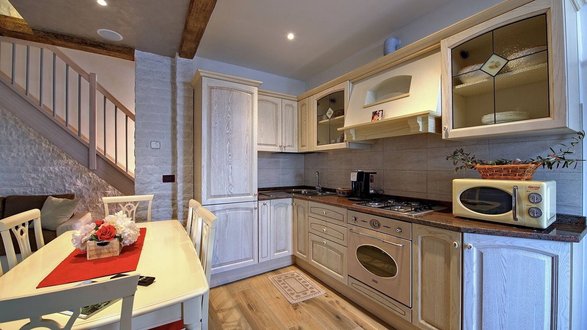 Castelnuovo del Garda House | Alley Mincio Home