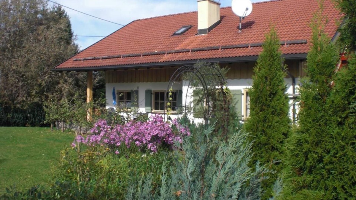 Nesselwang Apartment | Allgäu, vacation home - Apartment Paul, 1 bedroom, bath/shower/toilet