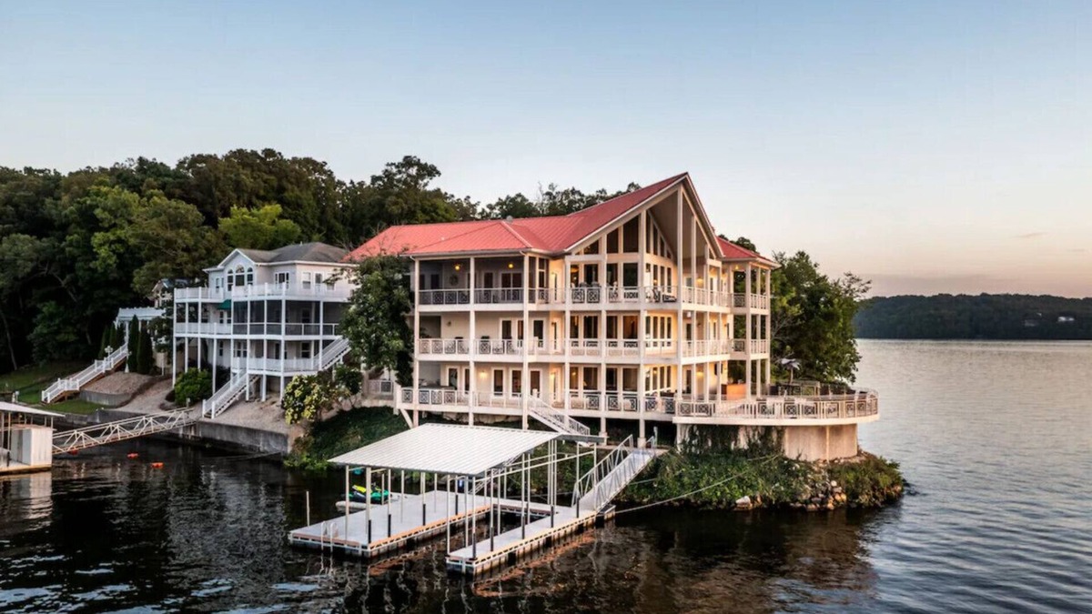 Sunrise Beach House | Allie's - Amazing 8,000 SF Home with -Private Pool-hot tub- Sleeps 26+