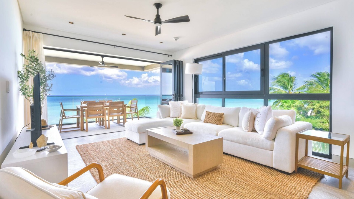 Brighton Condo | Allure 305: 3BDR Oceanfront Condo with Stunning Rooftop Pool & Beach Chairs