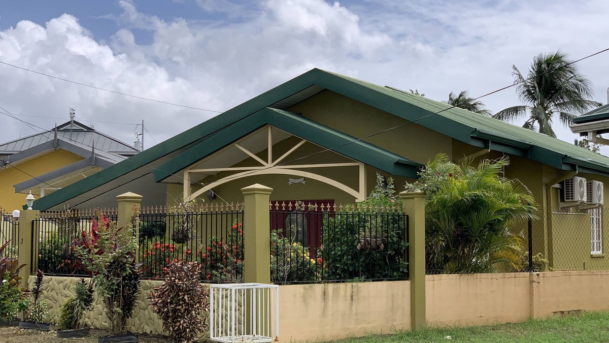 Piarco House | Alluring Ambrosia 3BR