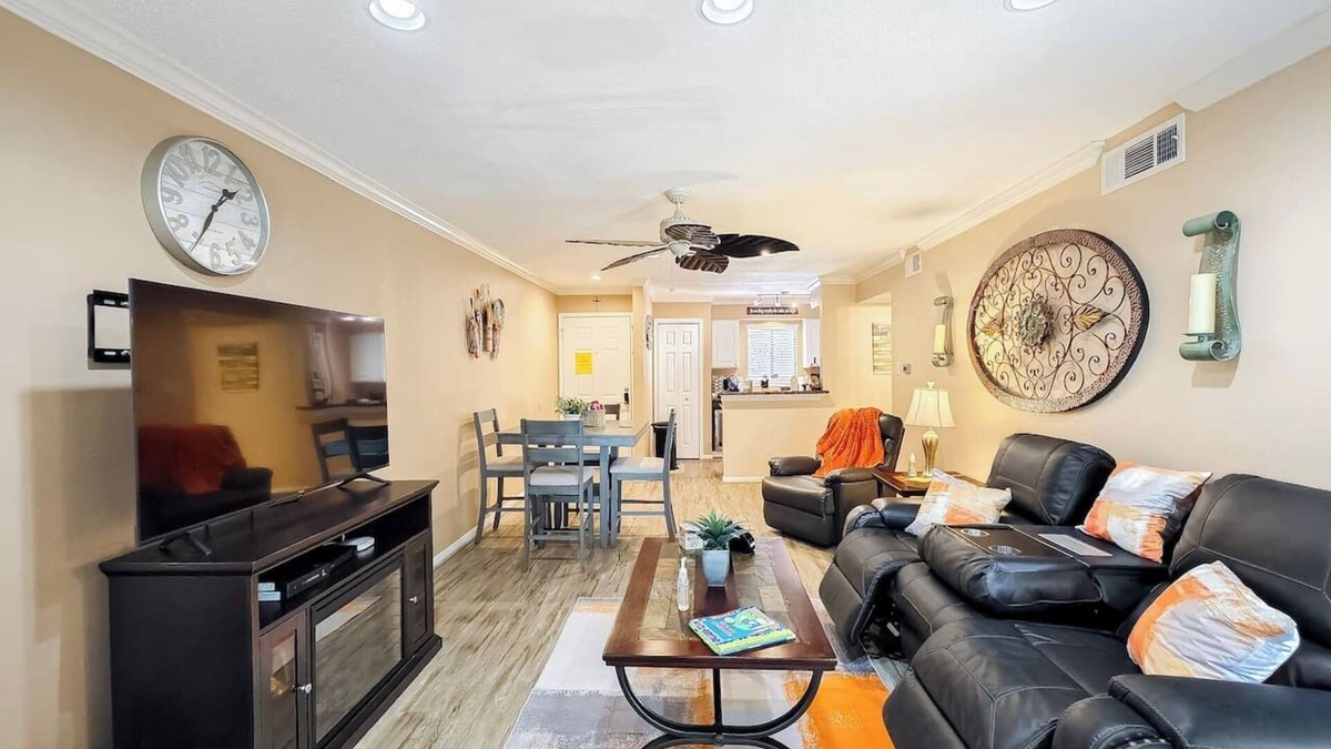 Walden on Lake Conroe Condo | Alluring Lakefront Condo - Perfect Getaway!