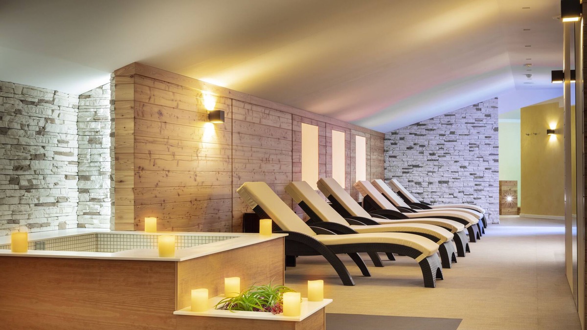 Venzone Hotel | Alma Living Hotel