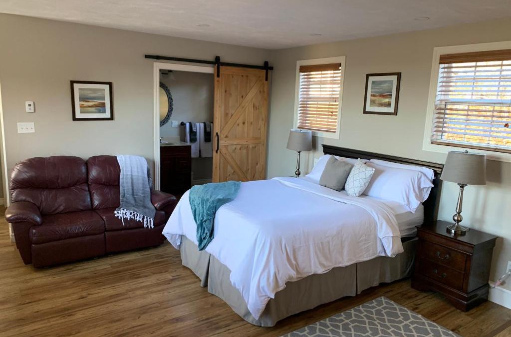 Alma Bed & Breakfast | Alma Shore Lane Suites & Cottages