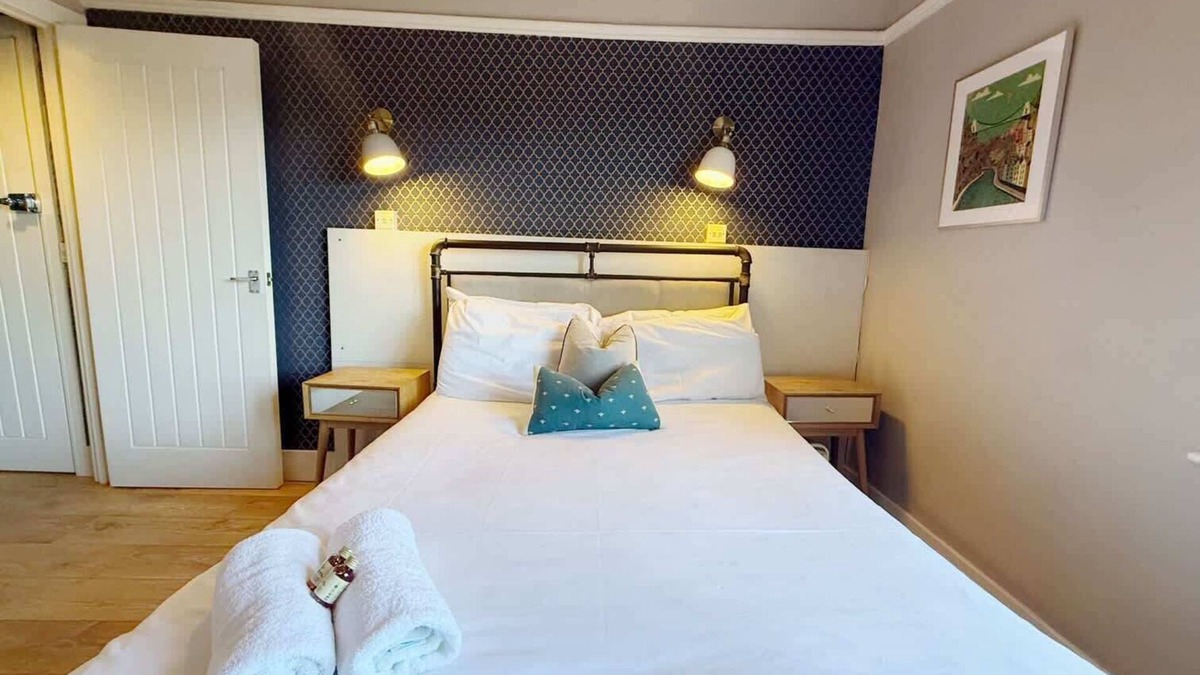 Cotham Apartment | Alma Studios - Studio 7 - Hopewell