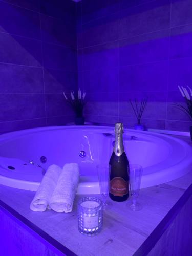 Nettuno Bed & Breakfast | Alma Suite Bed and Breakfast