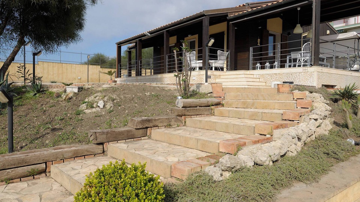 Fiumenaro Villa | ALMADIGI SEA AND RELAX .