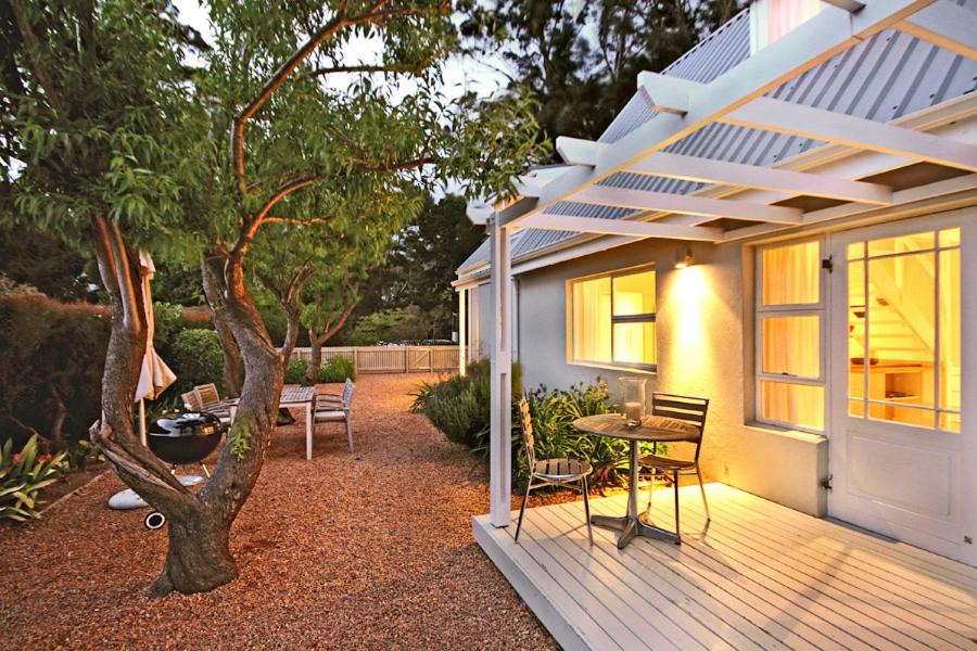 Steenberg Estate House | Almondbury Cottage