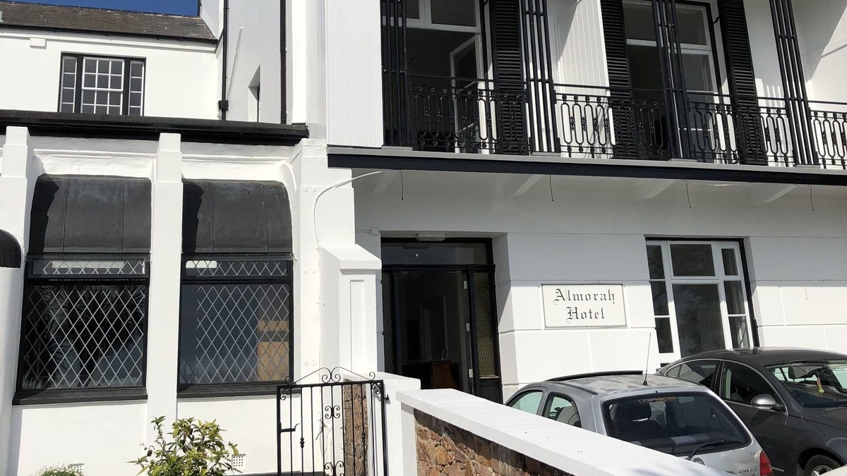 Saint Helier Hotel | Almorah hotel
