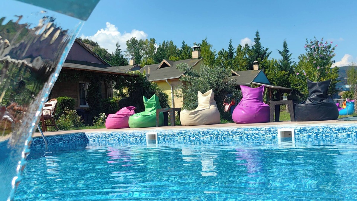 Almus Apartment | ALMUS ŞEHRİ SEFA BUNGALOV EVLERİ