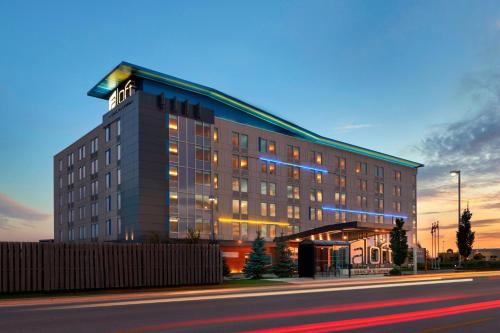 Vaughan Hotel | Aloft Vaughan Mills