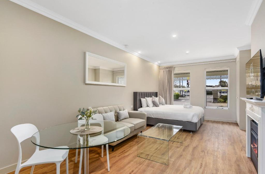Naracoorte Apartment | Aloha Central Luxury Accommodation