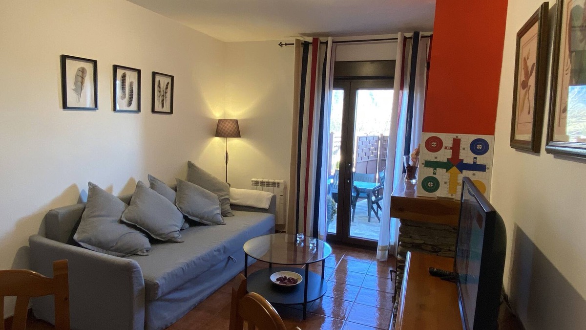 Montejo de la Sierra Cottage | Alojamientos El Horno for 4 people