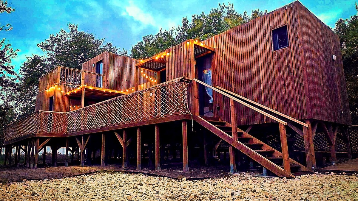 Saint-Vivien-de-Medoc Cabin | Aloudi House