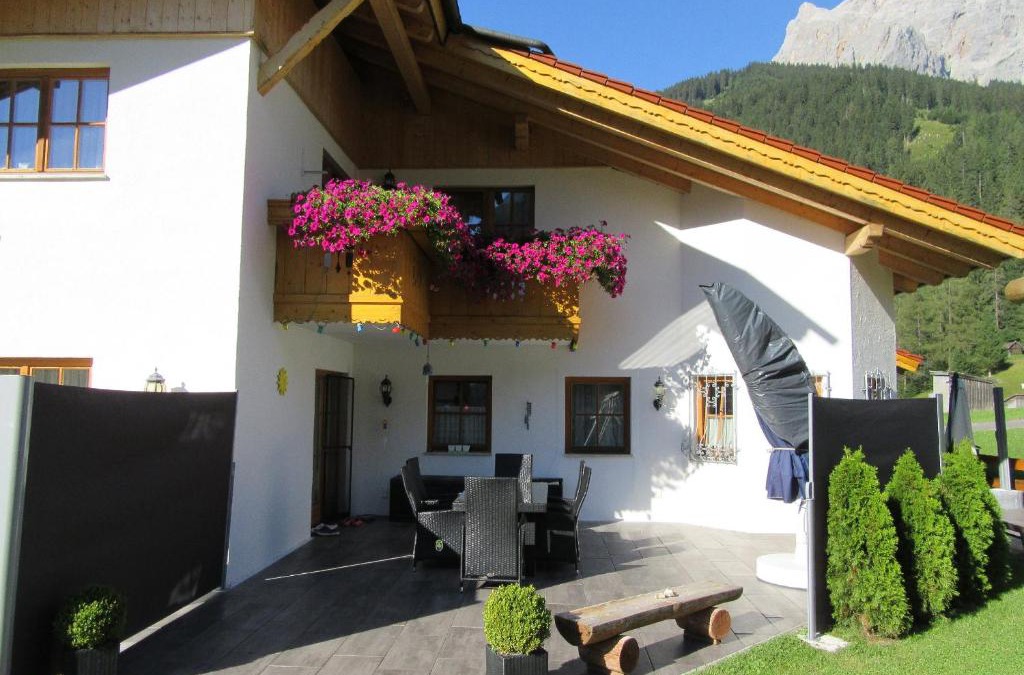 Ehrwald Apartment | Alpen-Chalet Ehrwald