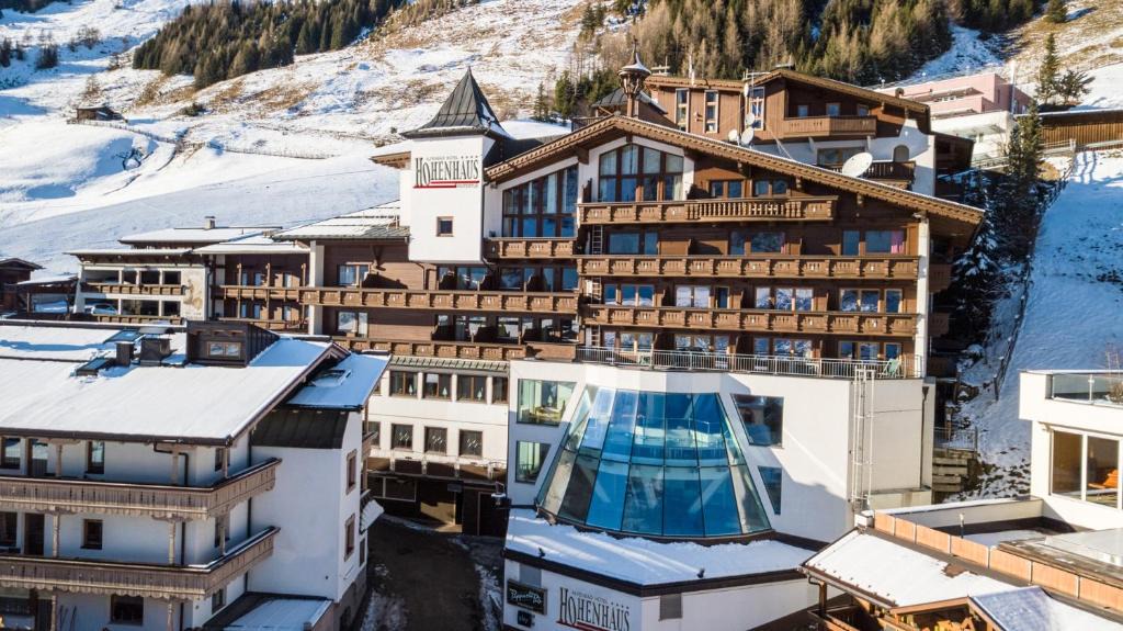 Hintertux Hotel | Alpenbad Hotel Hohenhaus