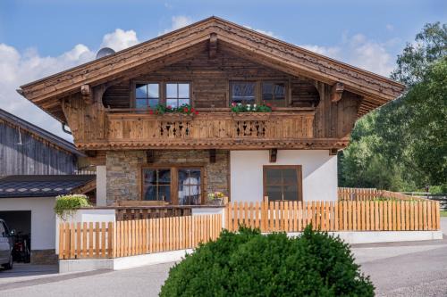 Ried im Zillertal House | Alpenchalet Stadlpoint