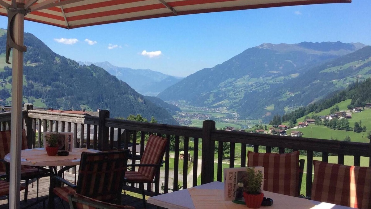 Hainzenberg Hotel | Alpenwohlfühlhotel Dörflwirt