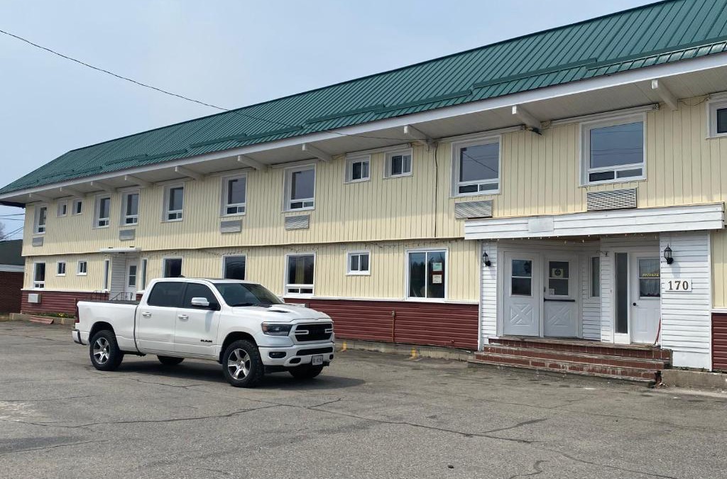 Algoma District Hotel | Alpha Inn