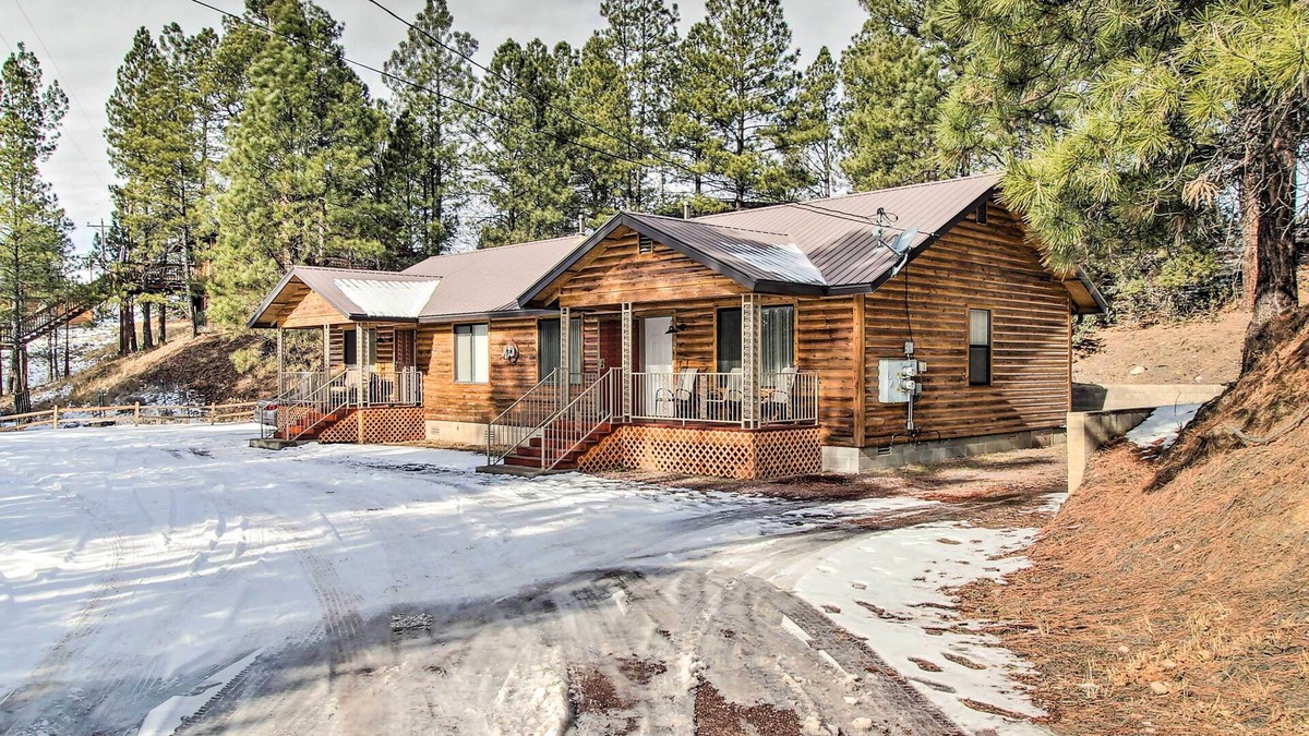 Alpine Cabin | Alpine Arizona Cabin Rental w/Gas Grill!