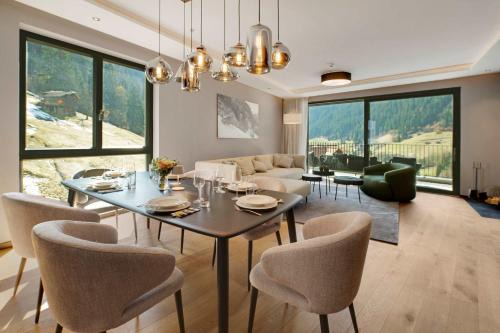 See Apartment | Alpine Chic - Fireplace Views & Ski Resorts