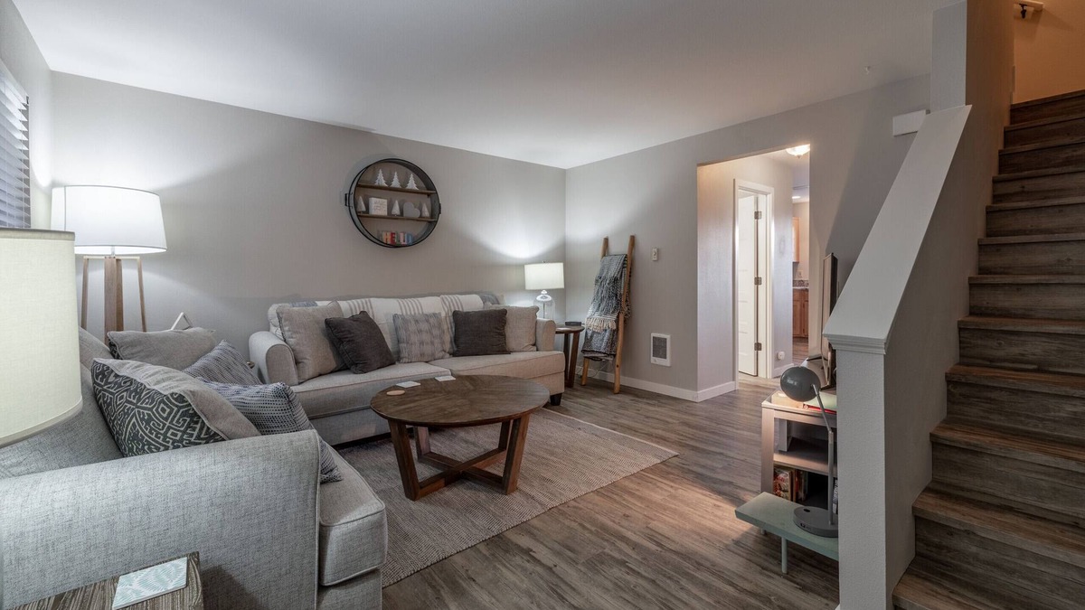 Downtown Leavenworth House | Alpine Greens Tidy Condo Near Downtown Leavenworth