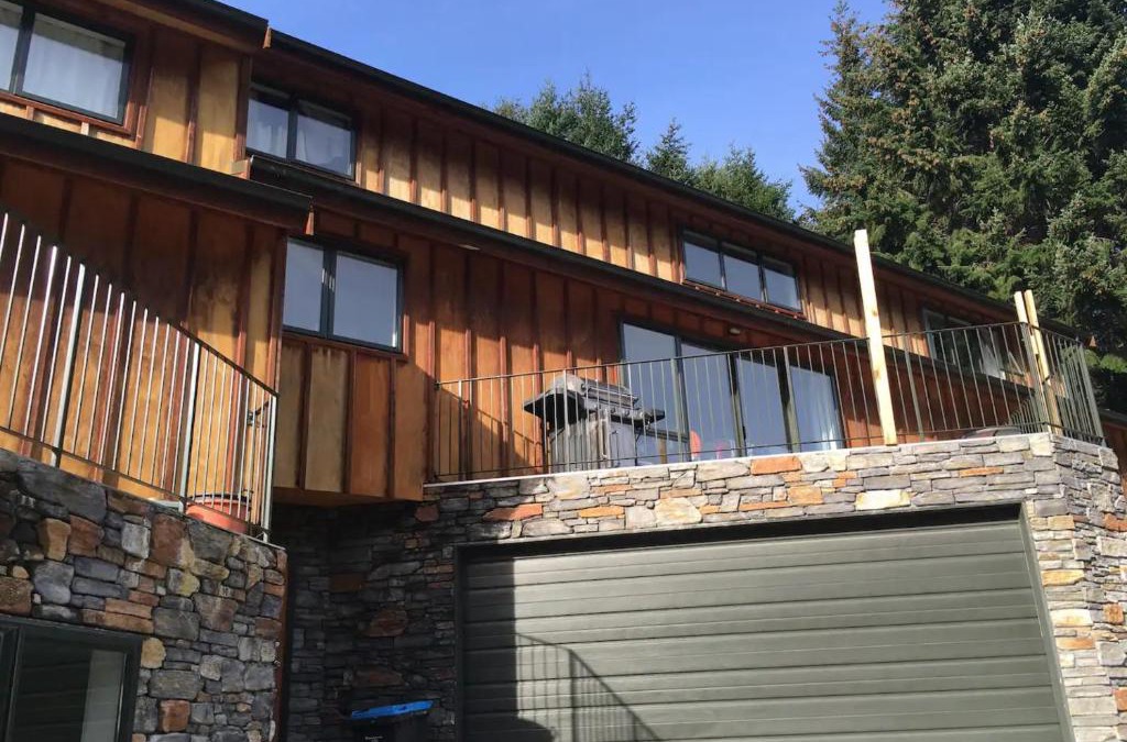 Sunshine Bay Apartment | Alpine Retreat