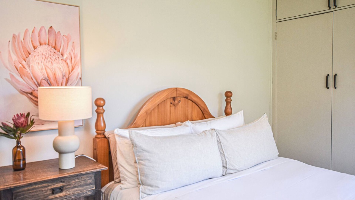 Ovens House | Alpine River Cottage