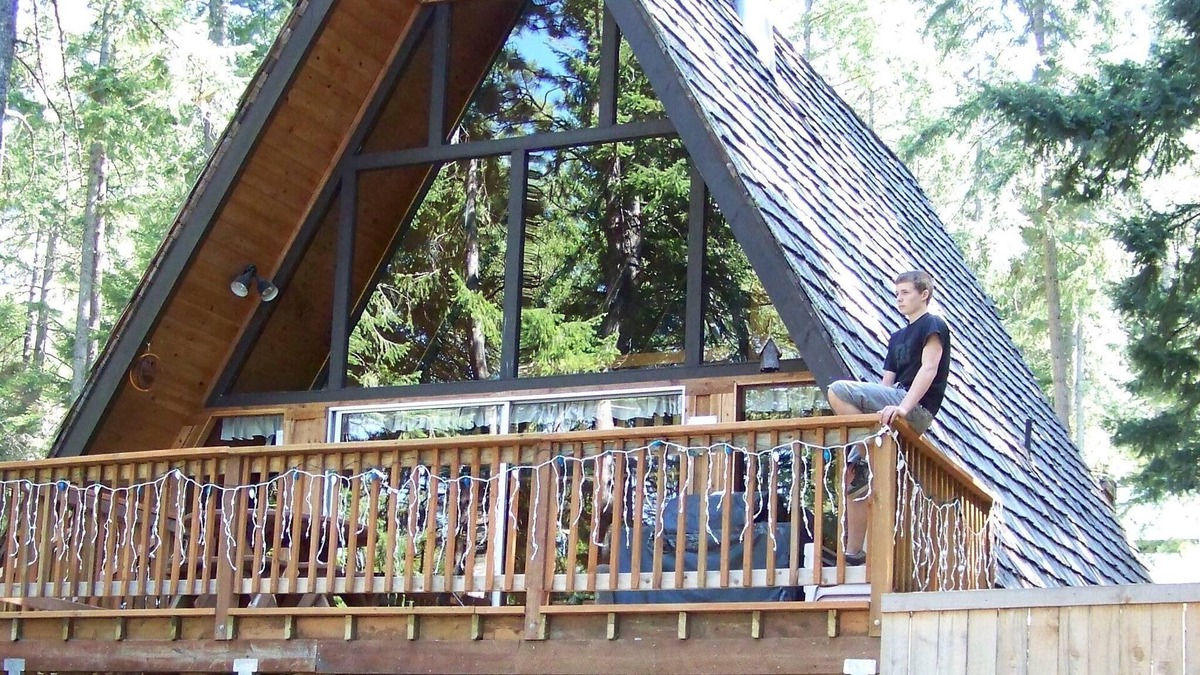 Cle Elum Cabin | Alpine View Cabin-Wifi/Priv H Tub/C. Pool/Mt View on Acr.