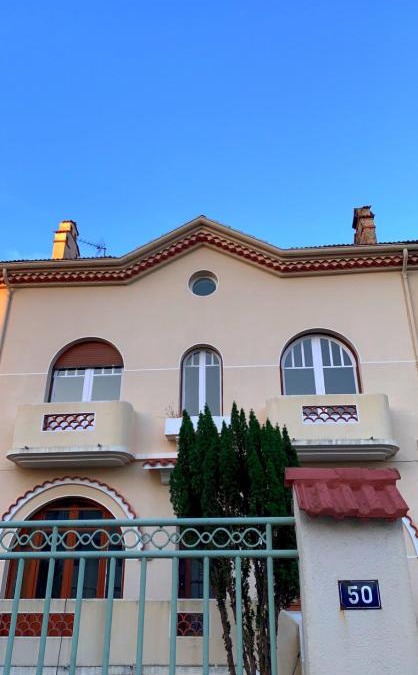 Bourg-les-Valence House | ALTA