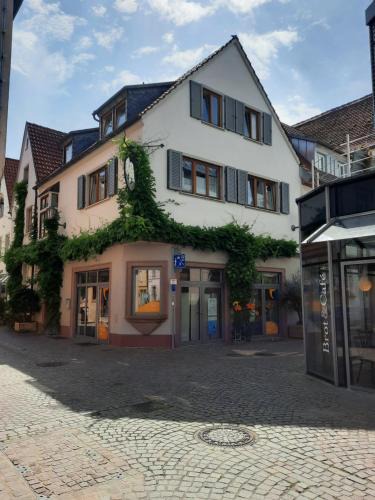 Karlstadt Apartment | Alte Bahnhofstraße 12
