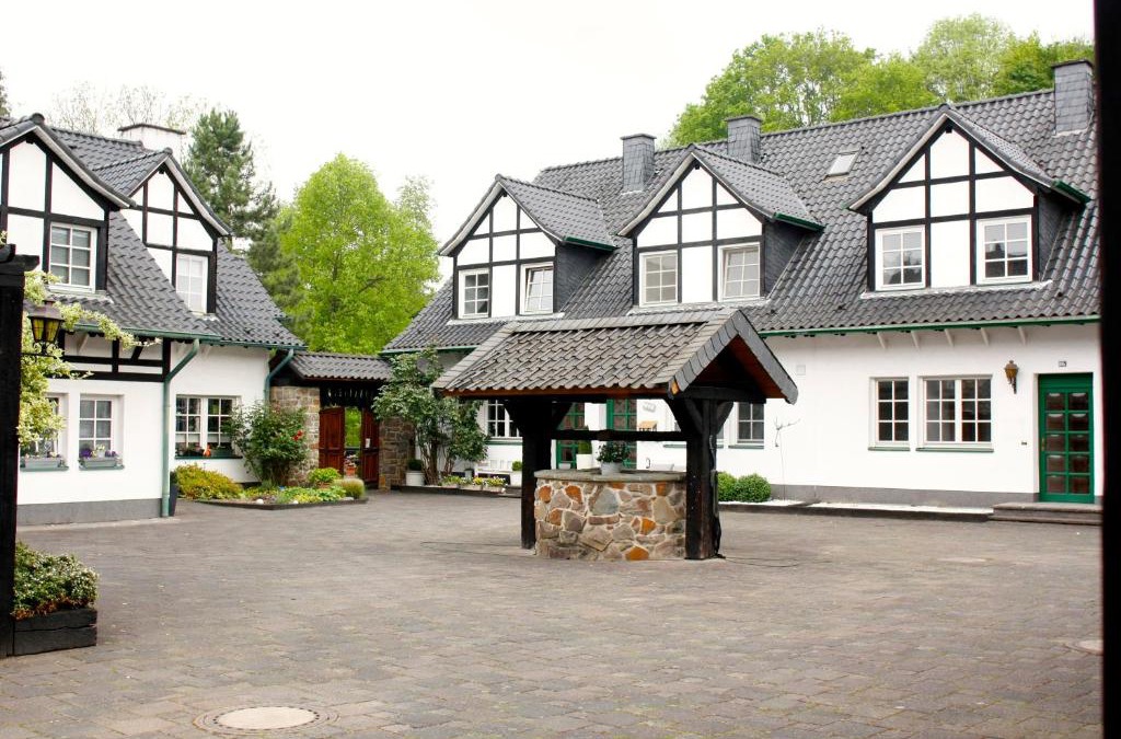 Overath House | Altenbruecker Muehle
