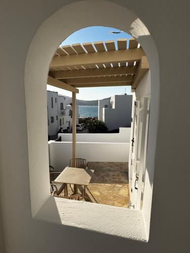 Naousa Villa | ALTHEA suites