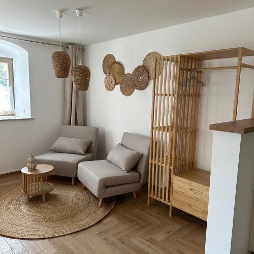 Leubnitz-Neuostra Apartment | Altleubnitz 8