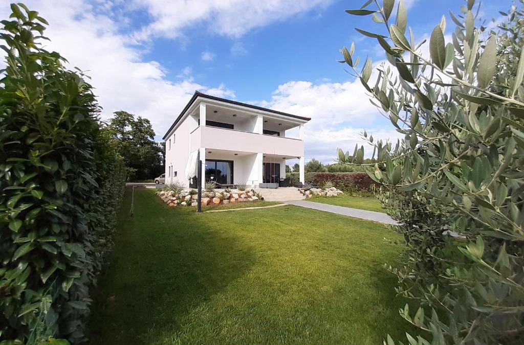Krizine Villa | Altomare