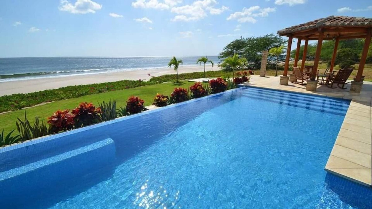 Playa Colorado House | Altos De Colorado-8000 sq ft Beachfront Luxury Surfing Estate