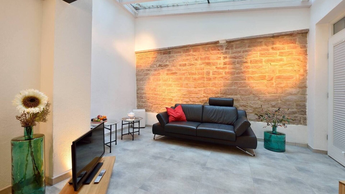 Heidelberg City Centre Apartment | Altstadtapartment "Remise"
