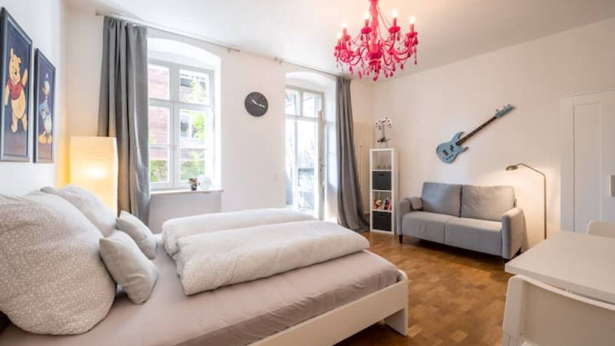 Wilsdruffer Vorstadt/Seevorstadt-West Condo | Altstadtwohnung in TOP Lage - im Zentrum mit Terrasse /2 Personen
