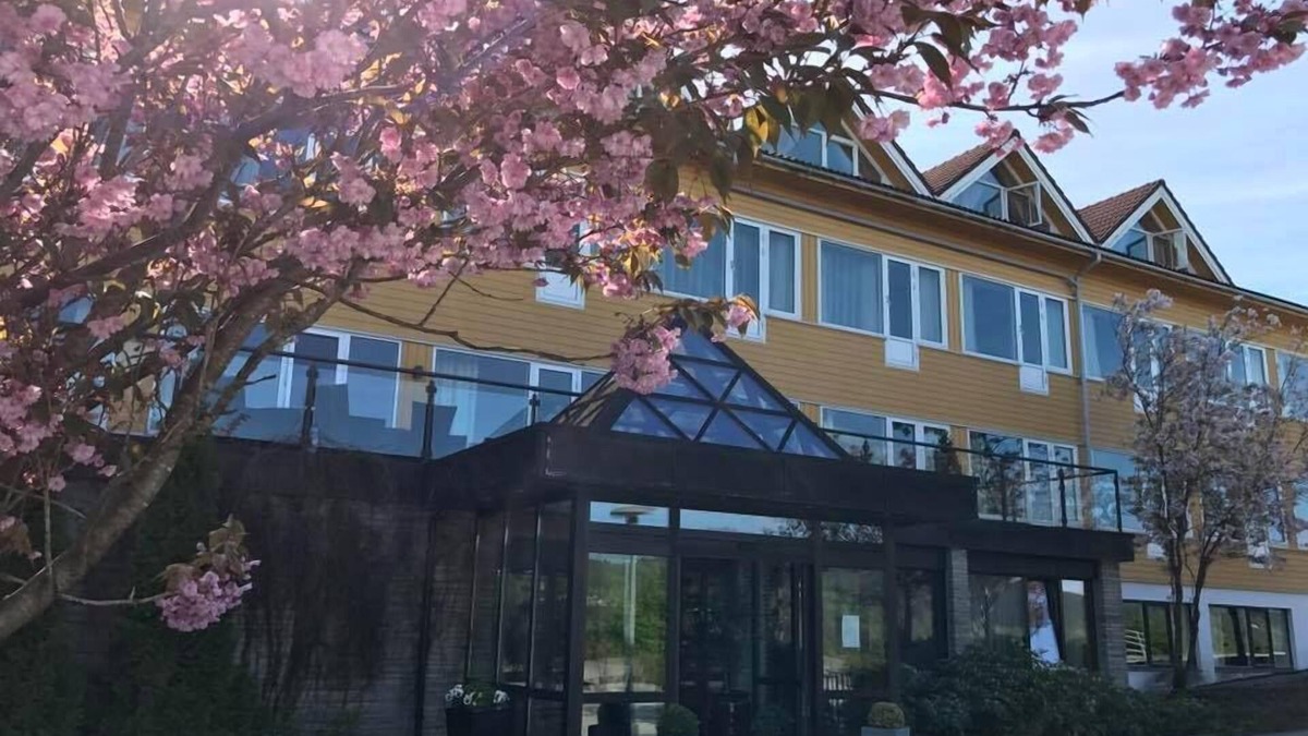 Alversund Hotel | Alver Hotel AS