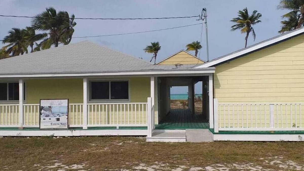 Mars Bay Settlement Villa | Alvira's Place