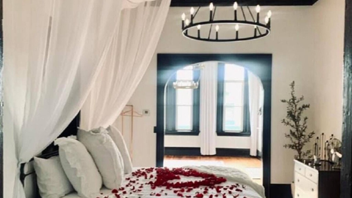 Circleville Apartment | Always & Forever - A Lux Romantic Getaway Suite
