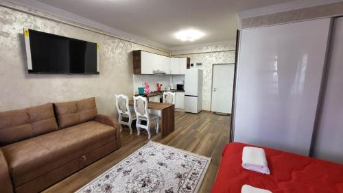 Scheia Apartment | Aly Lux Studio Suceava