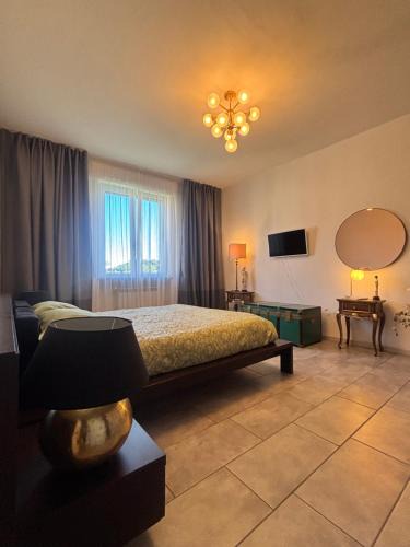 Albizzate Apartment | AlysNest