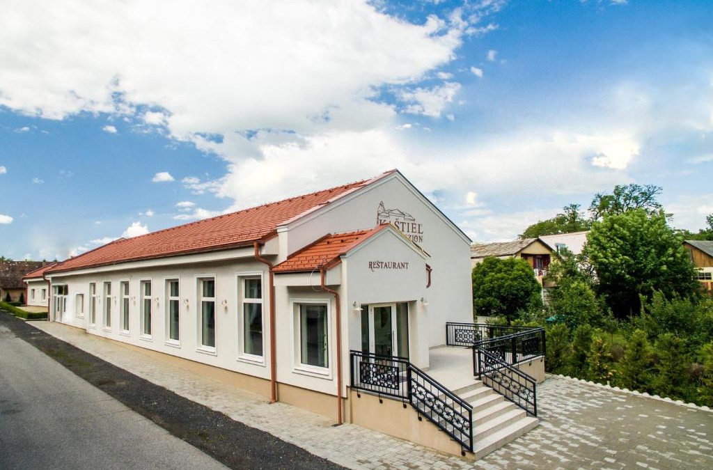 Rimavska Sobota House | AM Hotel Kaštieľ & Restaurant