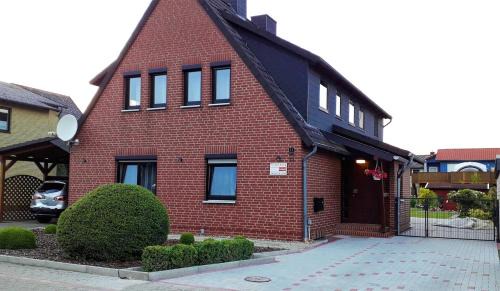 Hankensbuettel Apartment | Am Mariental 11
