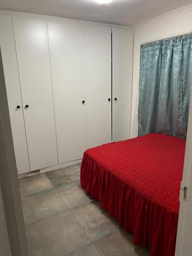 Kempton Park Apartment | AM'S place