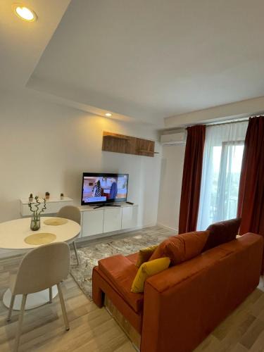 Stefanestii de Jos Apartment | Ama Studio Cosmopolis